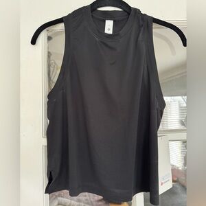 lululemon athletica Ultralight Waist-length Tank Top - Black - NWT